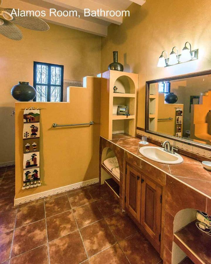 Loma De Guadalupe Alamos Sonora Bed & Breakfast Exterior photo